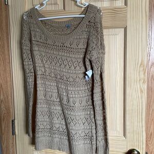 CHARLOTTE RUSSE light brown see thru sweater | Size M | new with tags